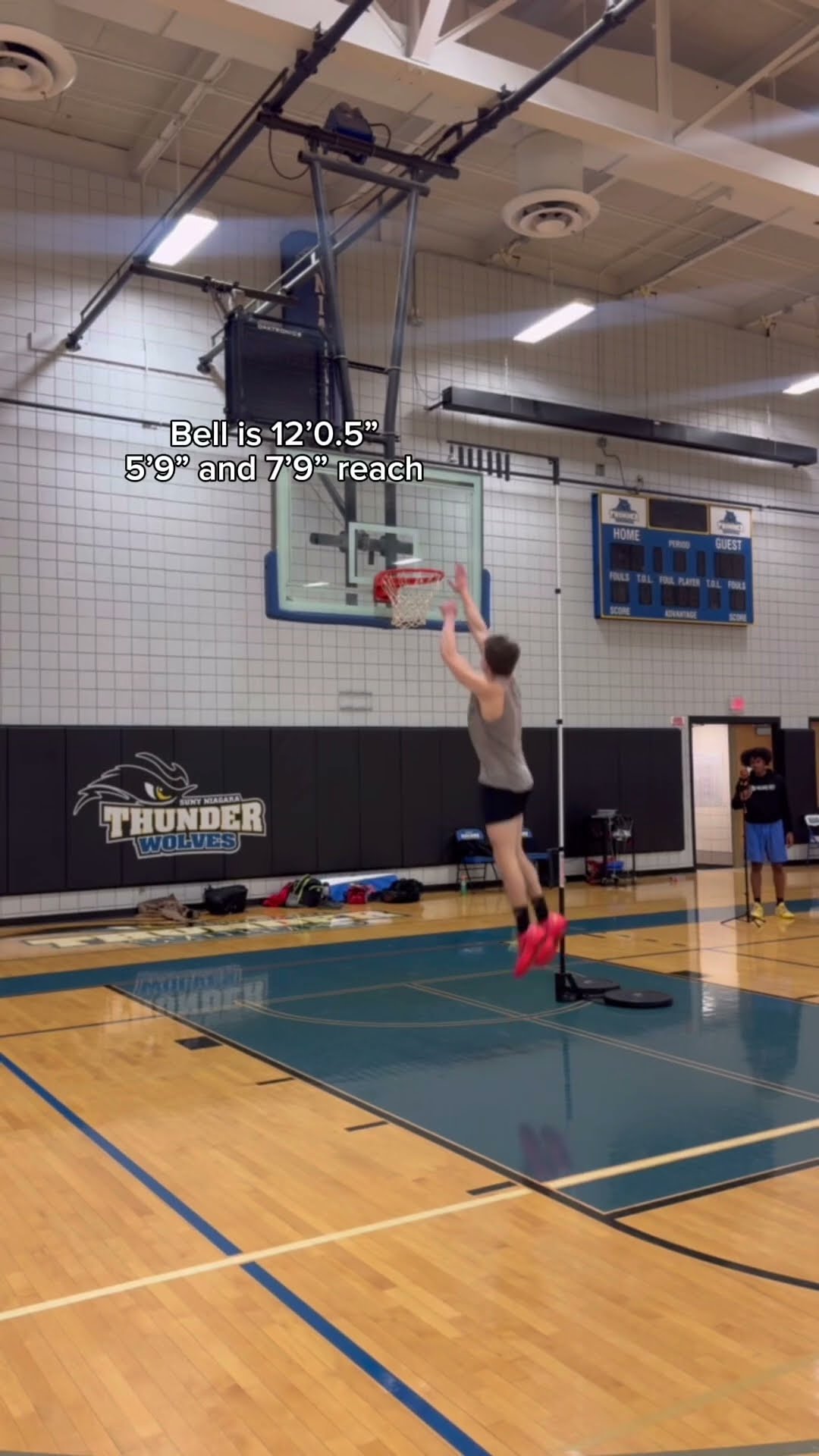 Dillan McCarthy's record-breaking vertical jump!