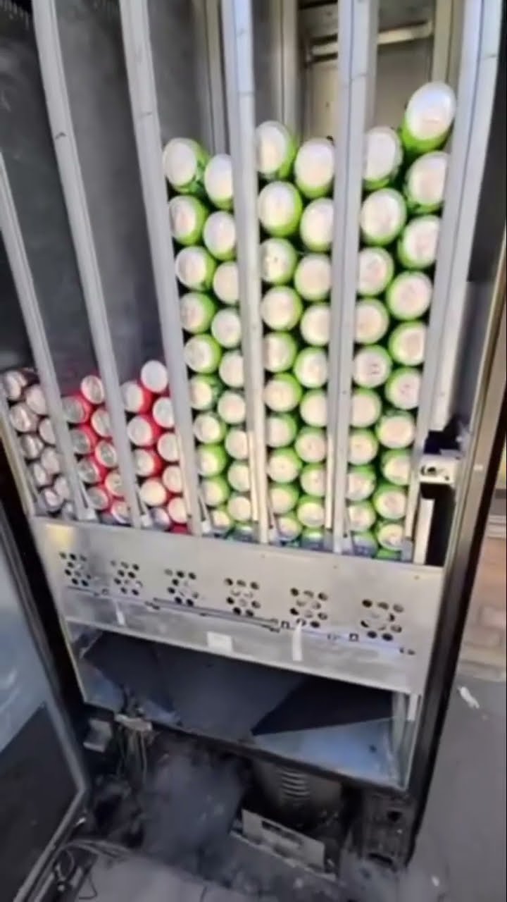 Laundromat cash collection - washers, dryers, vending machines!