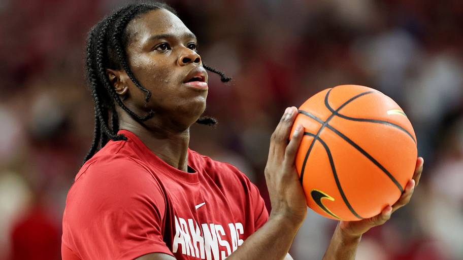 Halftime takeaways as Arkansas leads Memphis 48-34