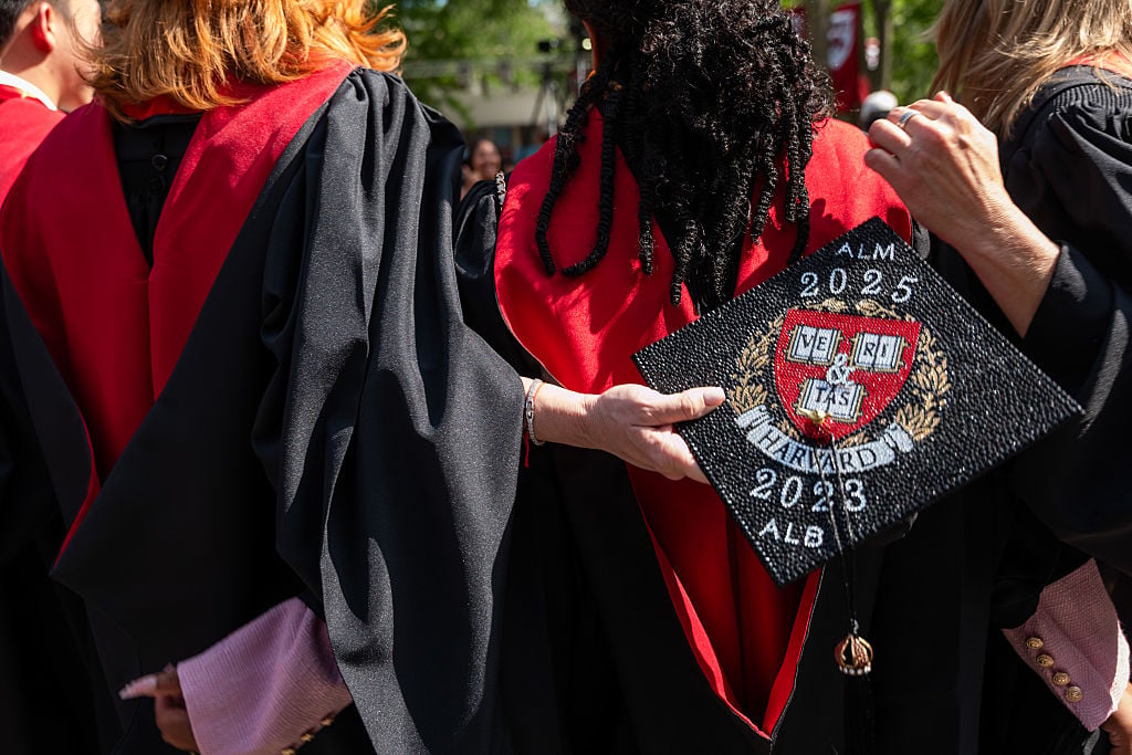 Black freshman enrollment at Harvard drops nearly 50% since Supreme ...