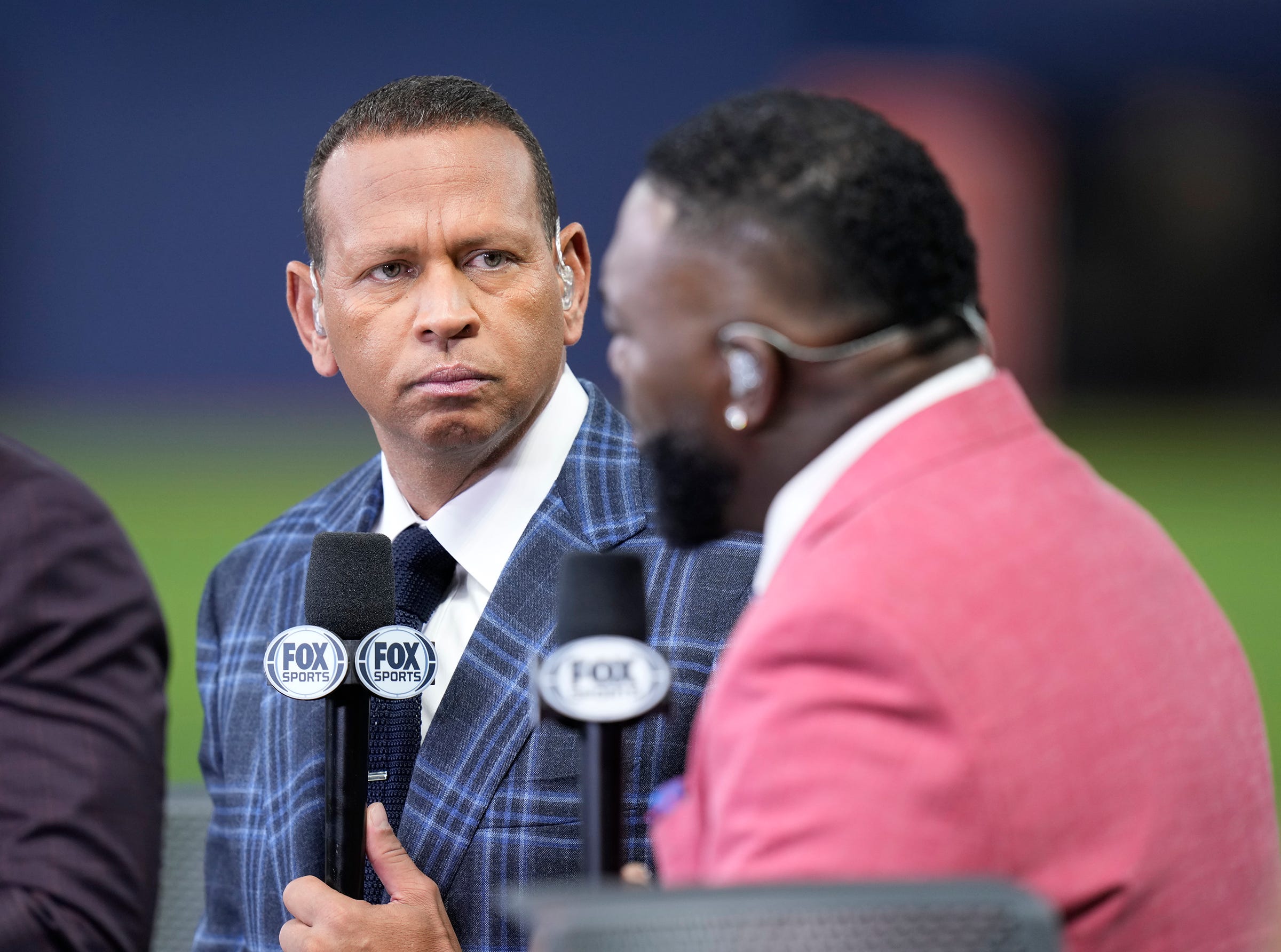 Fox announcers split on Rays or Brewers for World Series Game 5 winner