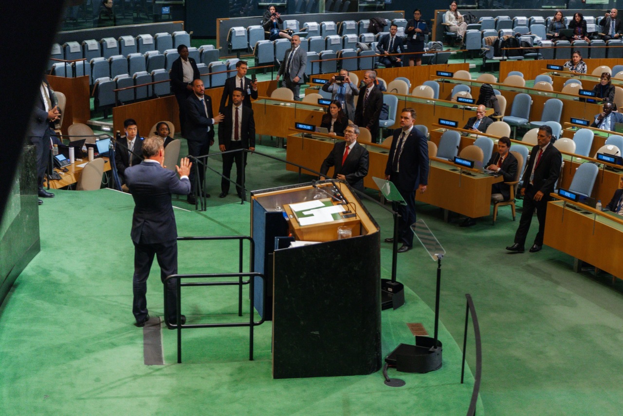 US expels Cuban diplomat after extraordinary UN verbal clash
