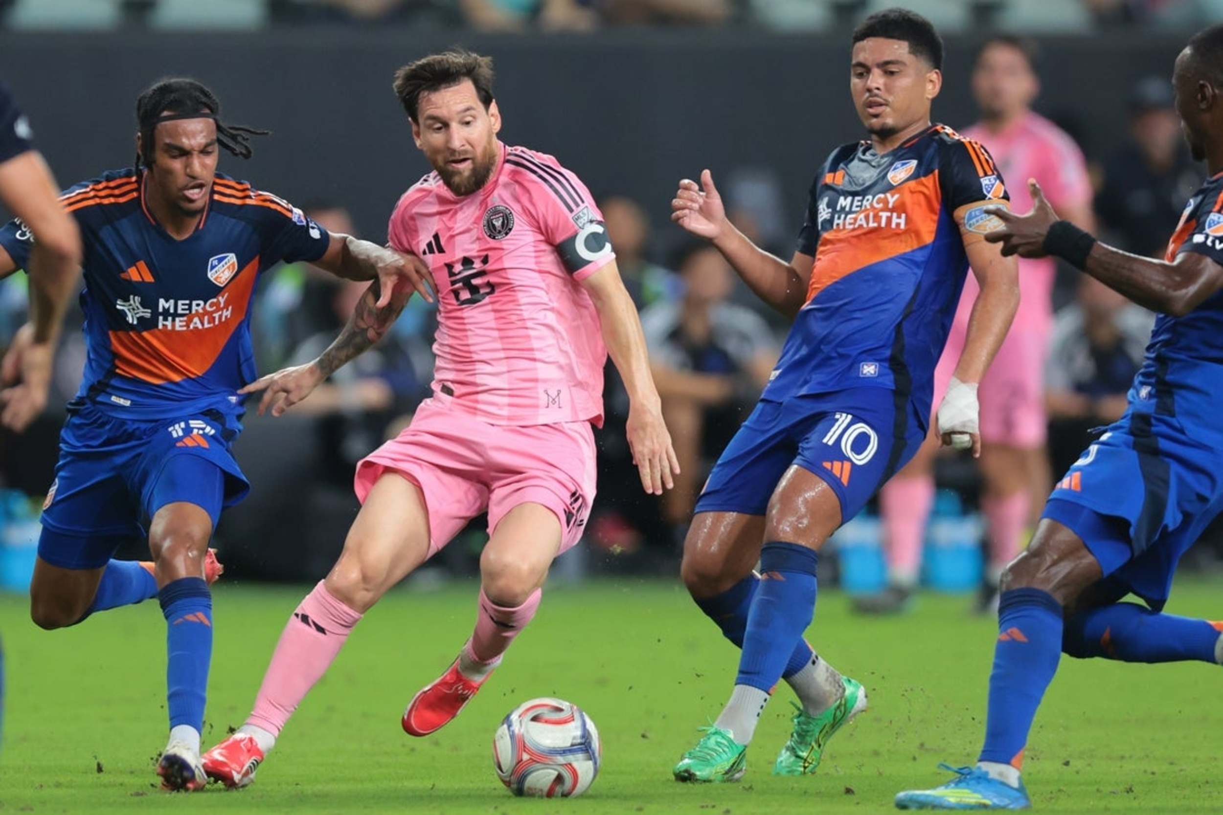 Inter Miami score late to eke out draw against FC Cincinnati