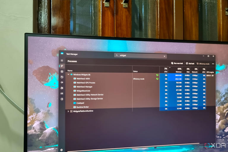 I disabled these 4 Microsoft apps, and Windows 11 felt noticeably ...