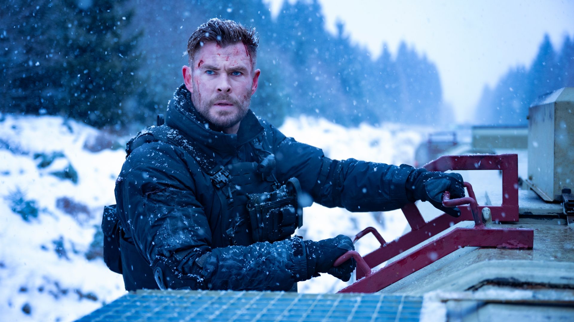 Chris Hemsworth’s long-awaited Netflix action sequel officially hits ...