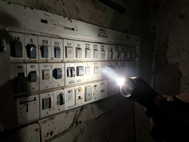 7 electrical and lighting checks before you put up Diwali decorations
