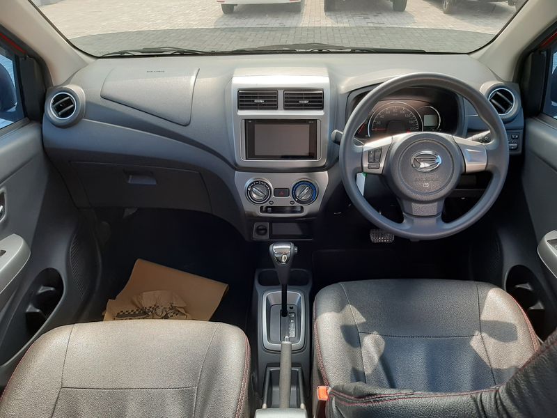 Gak nyangka semurah ini, intip daftar harga mobil bekas Daihatsu Ayla 2017