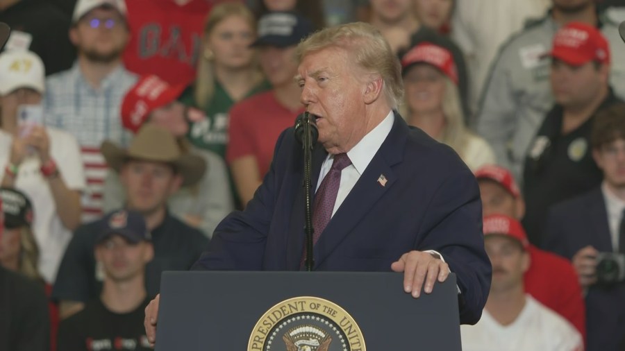 Police: No stabbing outside of Trump’s Ohio rally