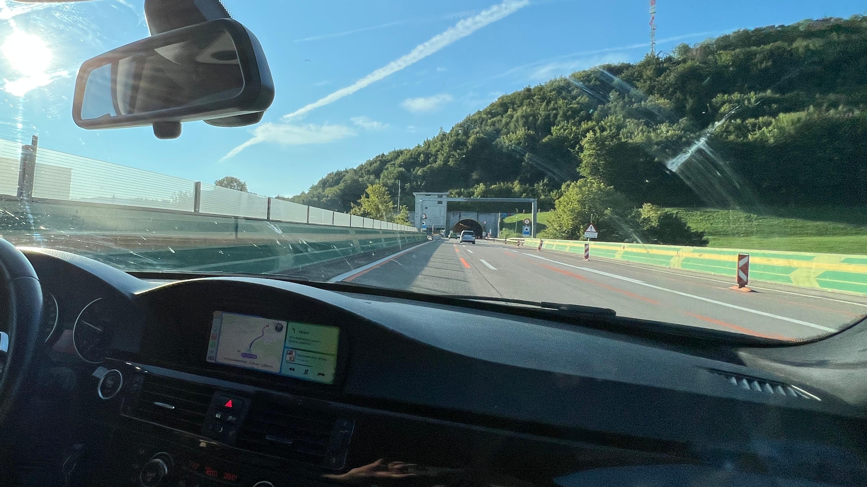 Straks nog maar 80 km/u op de Zwitserse snelweg? Dan wordt te hard ...