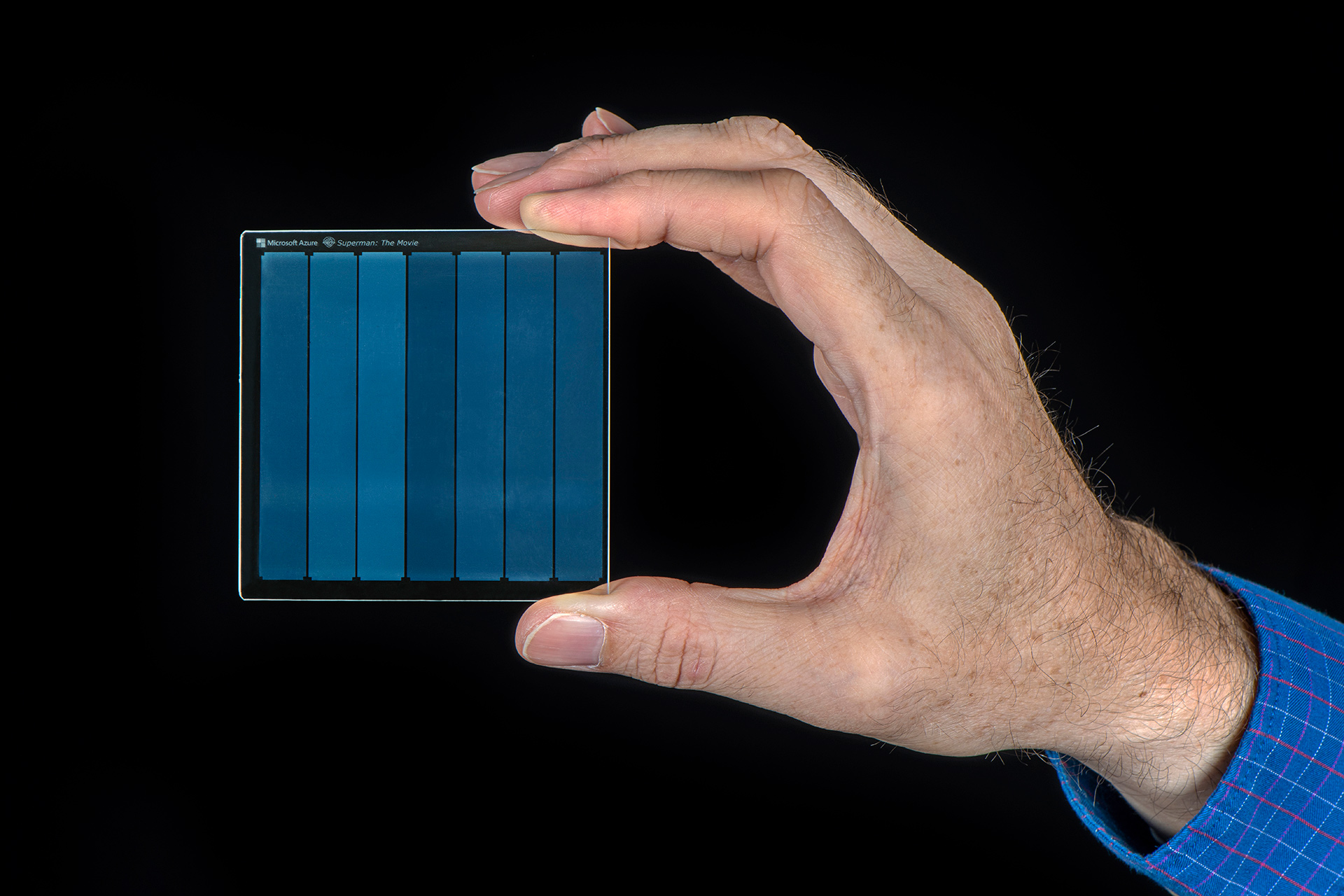 Microsoft wants to make storage that lasts 10,000 years, and it's not ...
