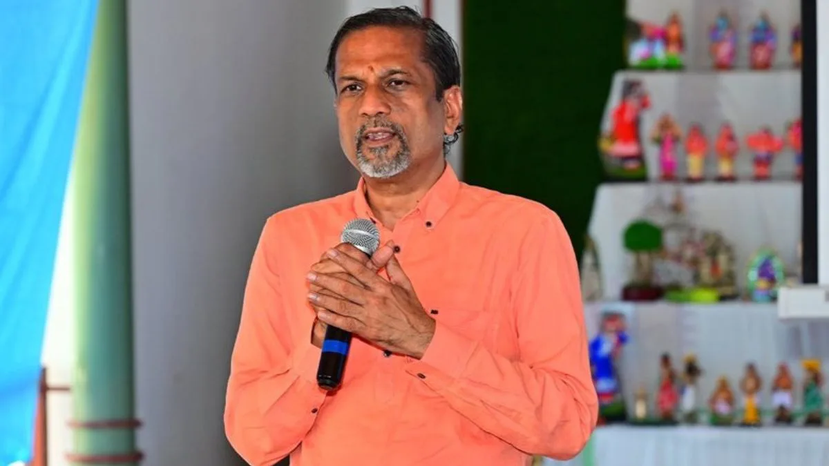 One smart person using AI can perform the work of 10 people: Sridhar Vembu