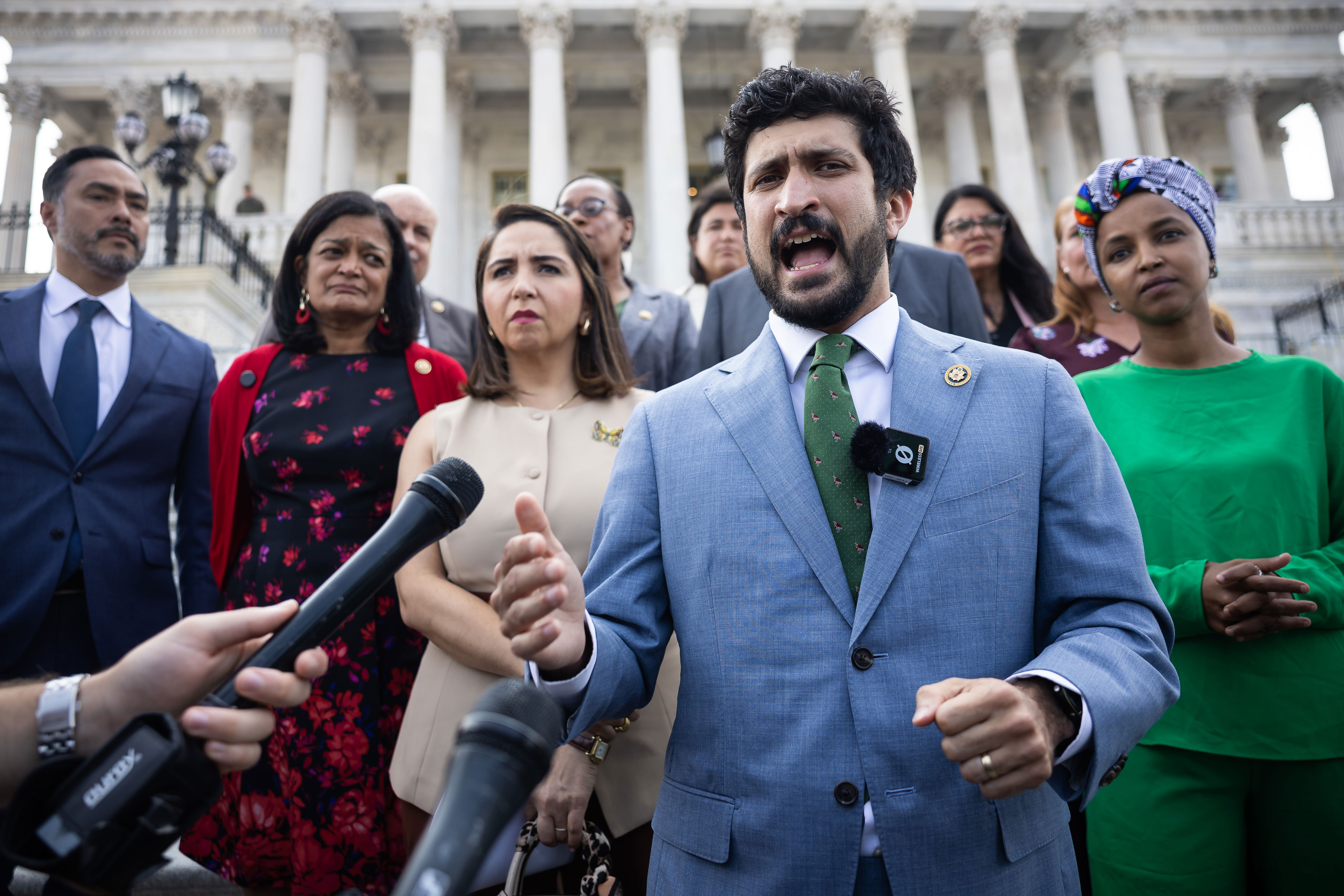 The battle for the future of a House Democratic majority is raging