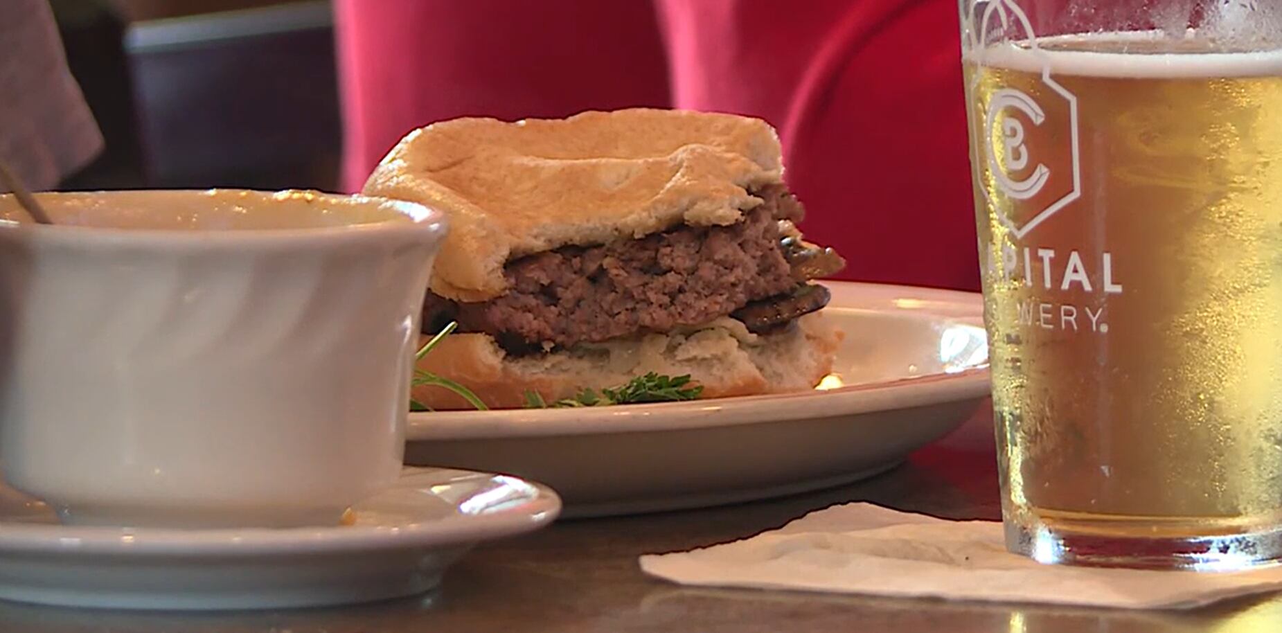 RP Adler’s in Madison to give away free burgers to celebrate Brewers ...