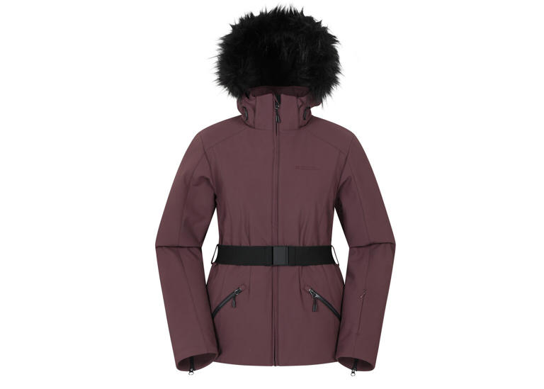 How to make skiwear stylish – both on and off the slopes