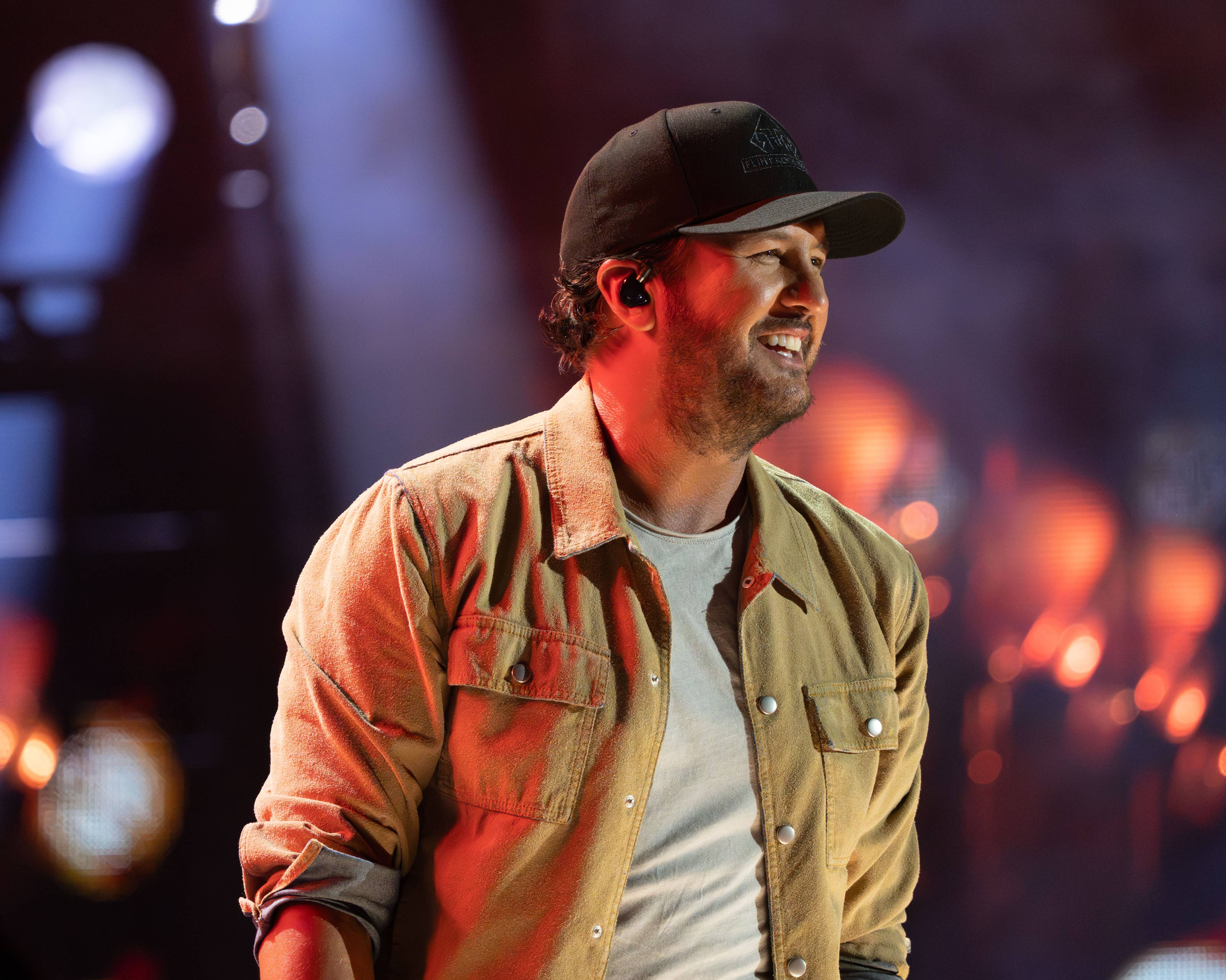 Luke Bryan's son Bo secures college football scholarship, despite injury