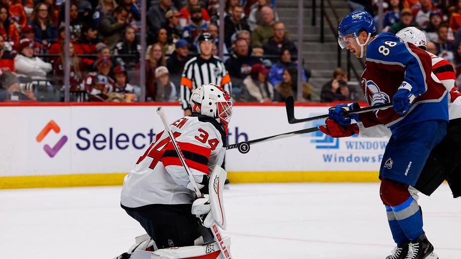 Devils get outshot for first time in 2026-27, lose to Avalanche to snap ...
