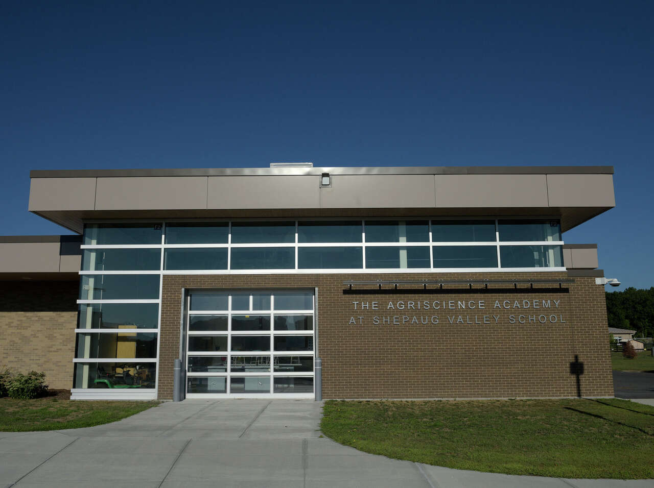 After closed-door meeting, Region 12 board accepts decision to discipline employees involved in text chain