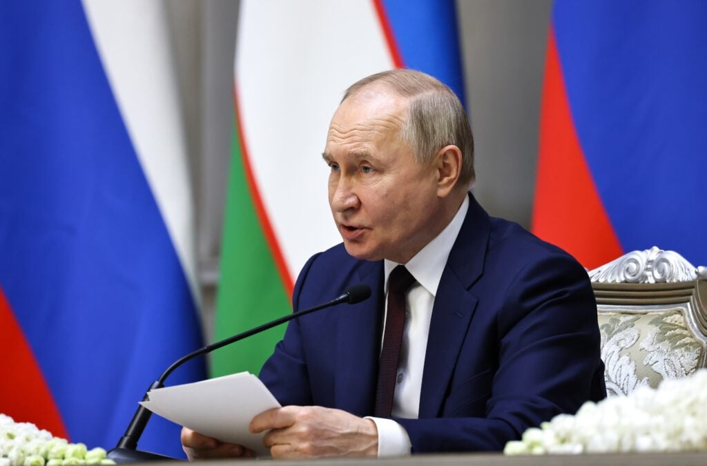 Putin calls Musk a 'real genius' as Russia races to build Starlink ...