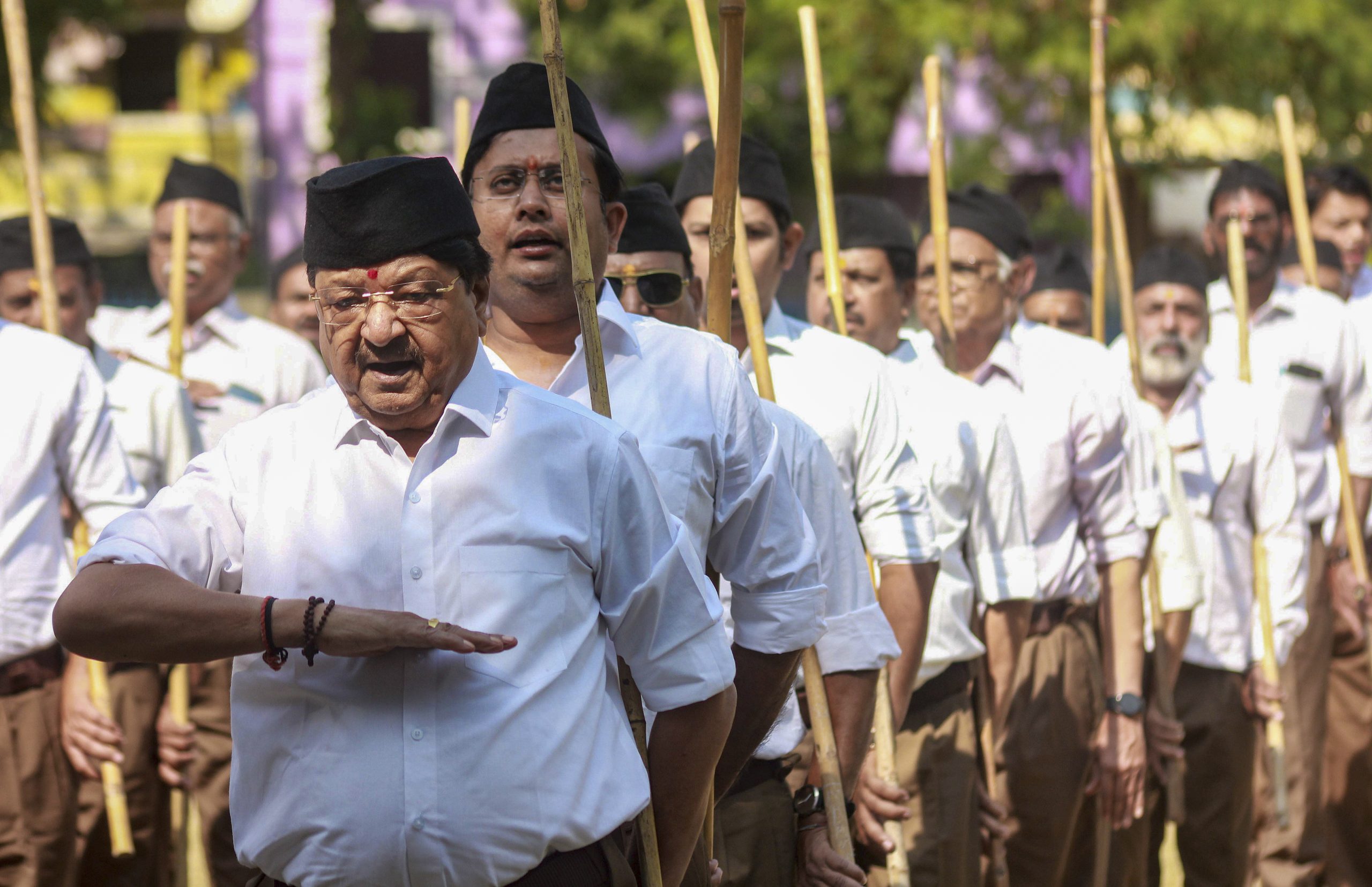 RSS still unregistered in India, 'RSS friends' registers with US govt ...