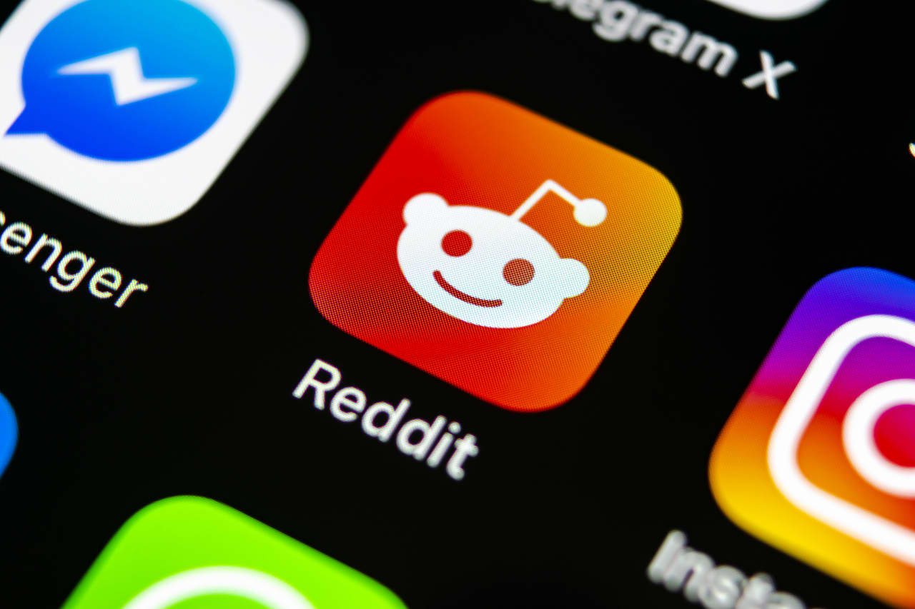 Reddit’s AI traffic loss still in focus as earnings approach