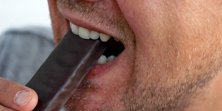 New study reveals why sugar could be more dangerous for some men