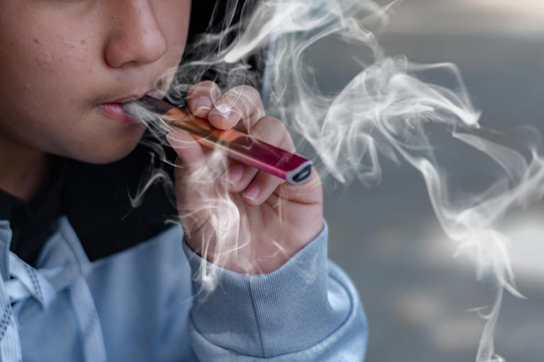 New vaping laws take effect across the UK today, with £200 fines and ...