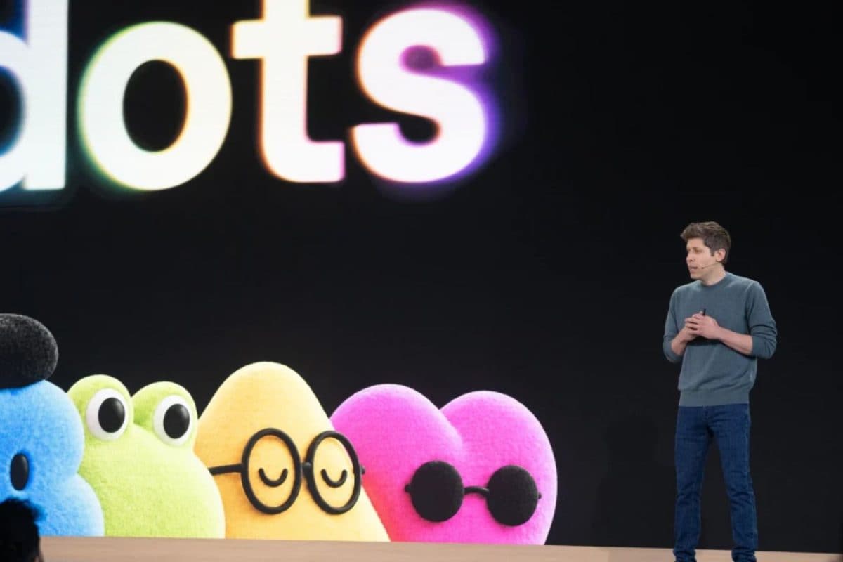 OpenAI Dots can now send texts, photos and voice messages through ...