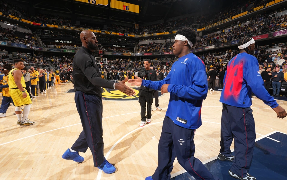 Caitlin Clark's postgame meeting with LeBron sparks fan buzz
