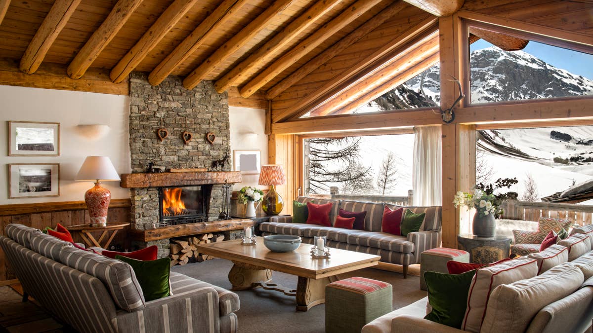 'Chalet chic' is the cozy decorating look made for cold weather