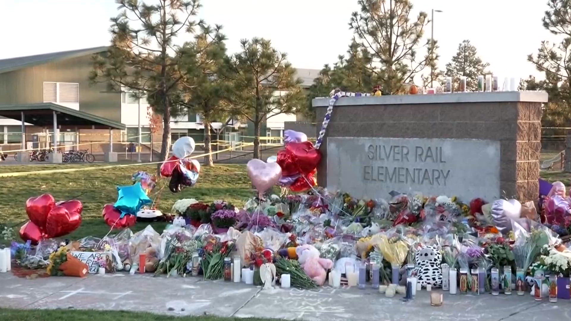 Oregon school will reopen following shooting