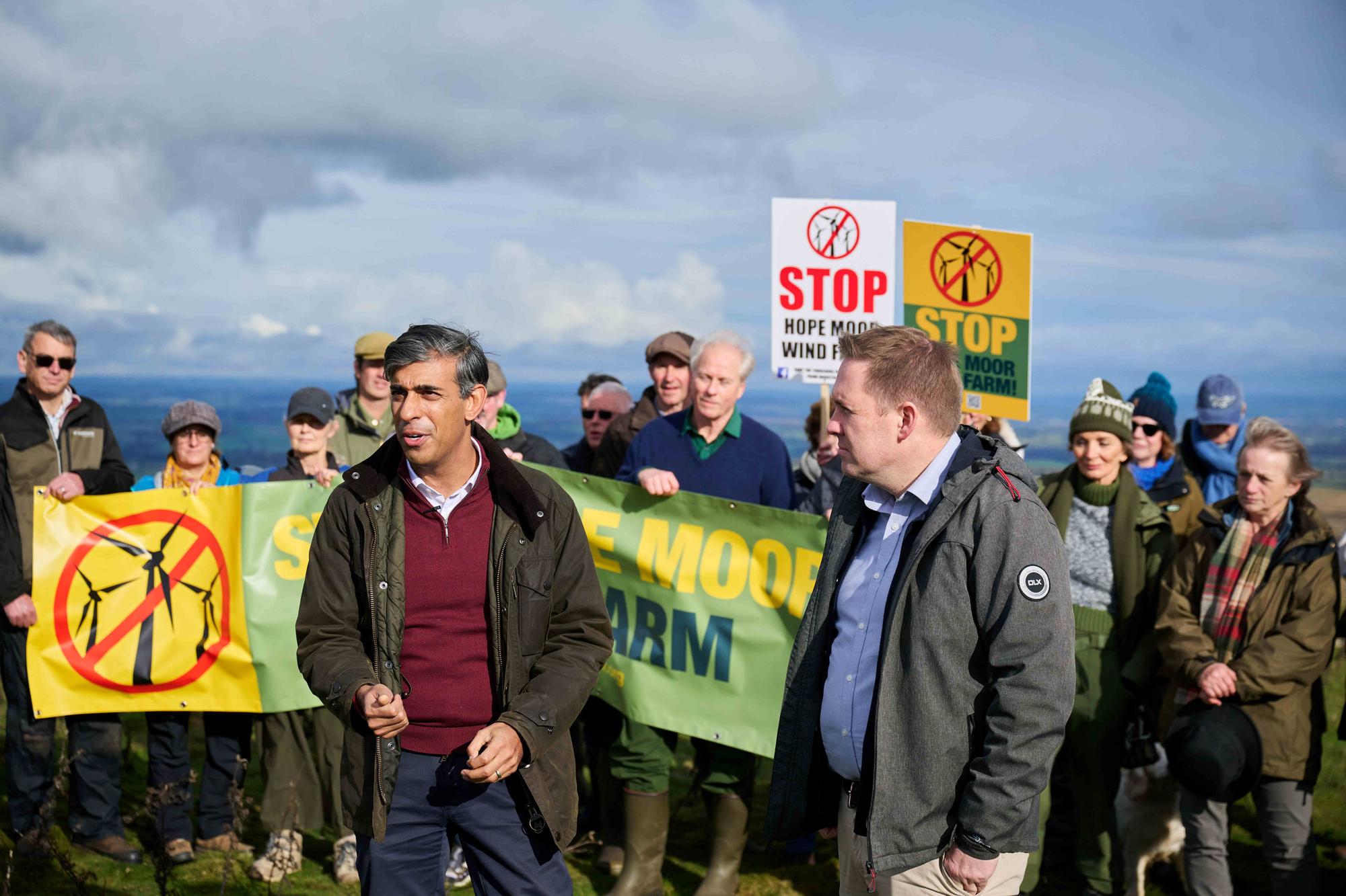 Labour and Conservatives unite against 23-turbine wind farm on ...