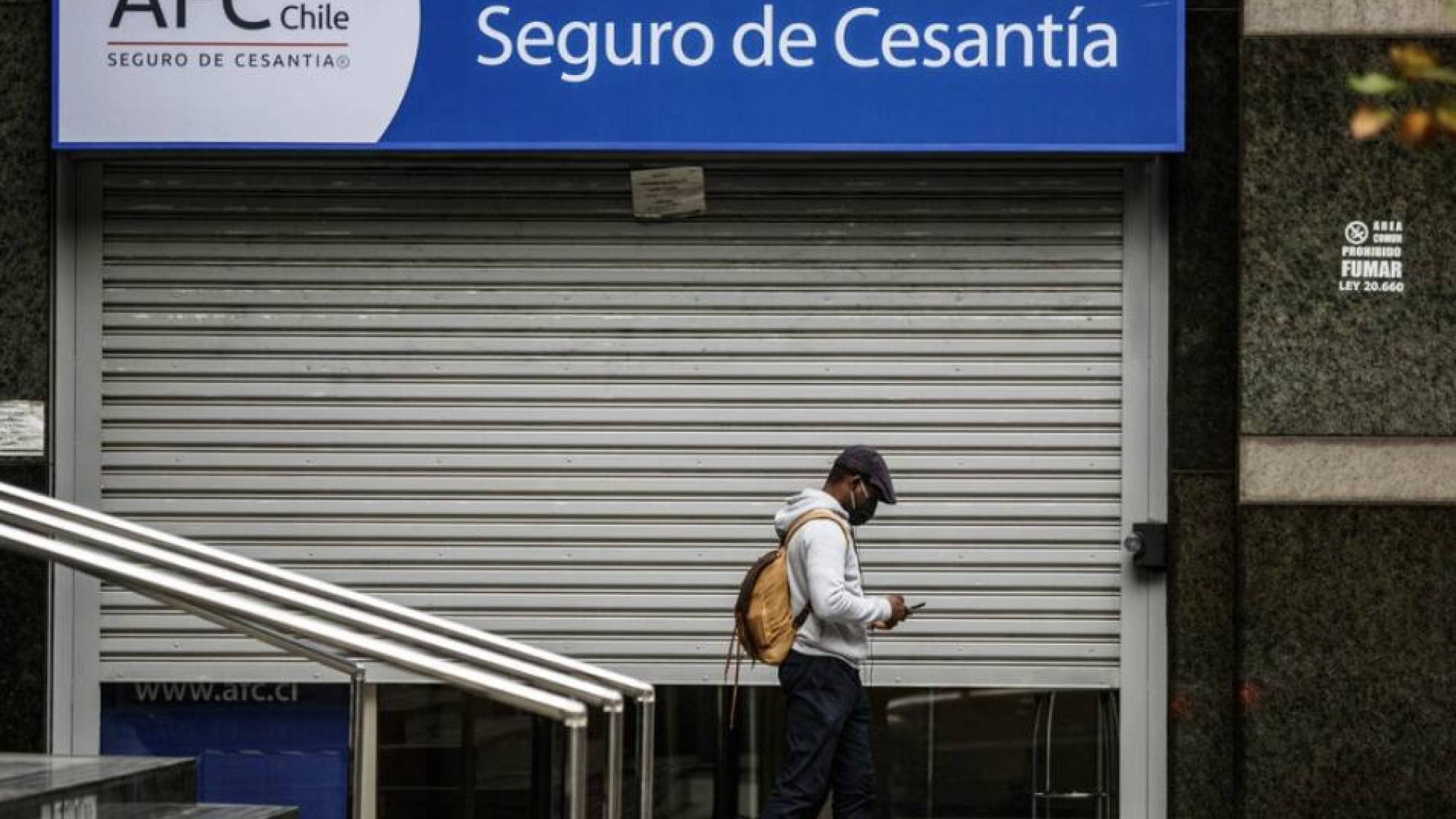 A cuidar la pega: Chile superó la barrera del millón de personas sin ...