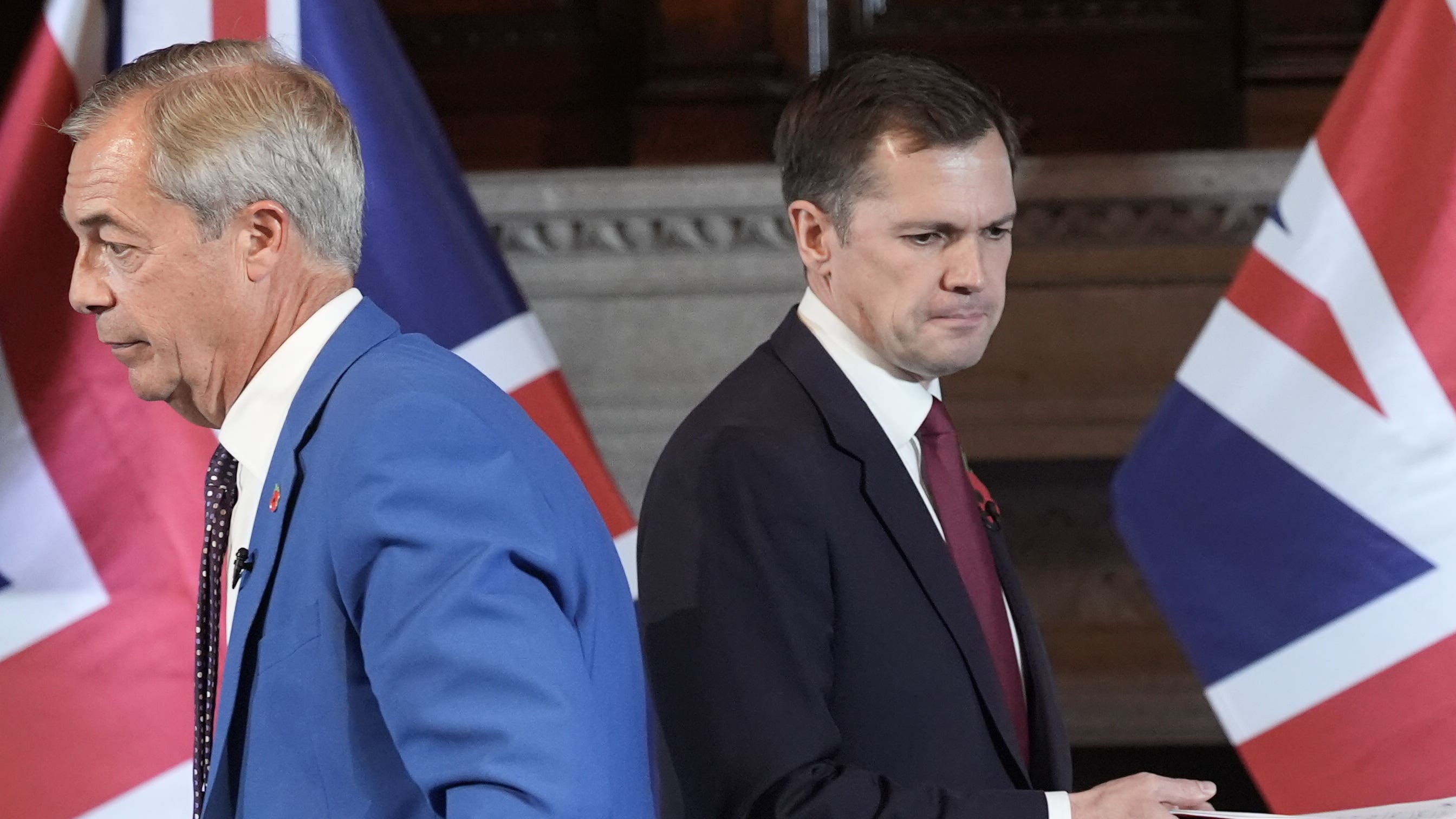 Lib Dems accuse Farage of 'shoving' MP, after Reform leader spoke of ...