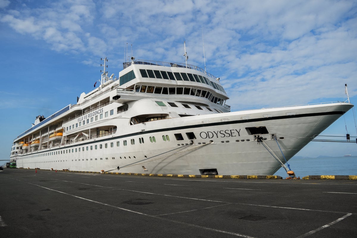Stranded Cambodia cruise ship asked passengers for fuel money