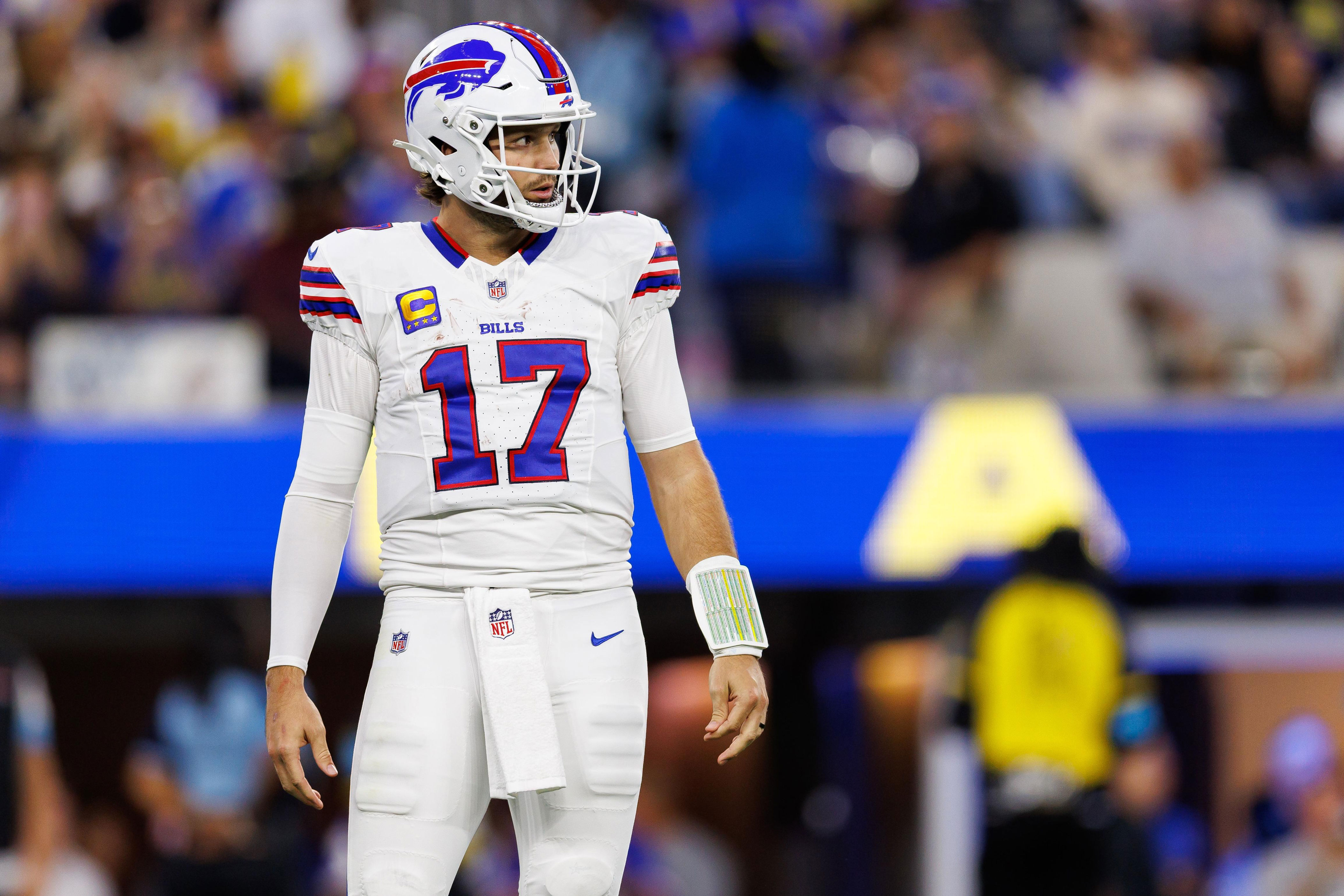 Introducing APEX: A new NFL pass-game metric that accounts for ...
