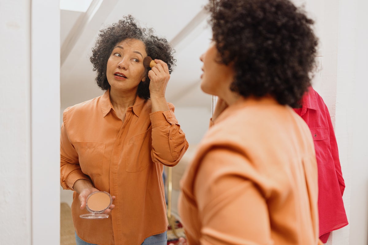How to apply make-up to mature skin, according to a dermatologist