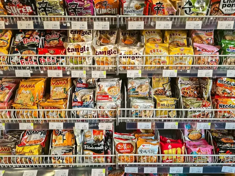6 things you do at an Asian grocery store that instantly mark you as new