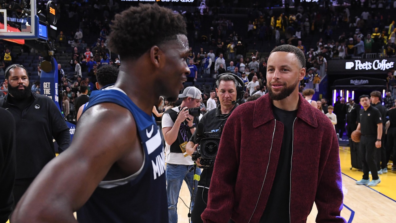 Stephen Curry reacts to Anthony Edwards' injury in video, talks Wolves ...