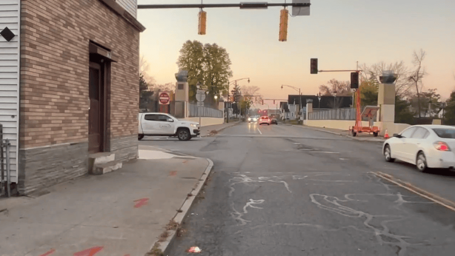 RPD officer and man injured in crash on Campbell Street