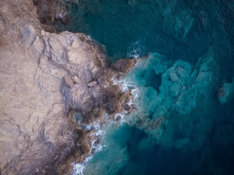 El calentamiento del Mediterráneo suma 1,6 ºC en 40 años y agrava la ...