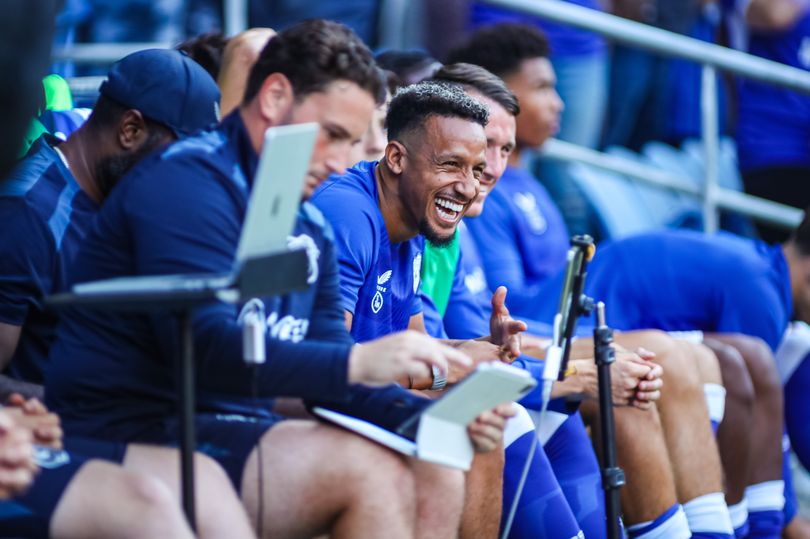 Barry-Murphy quizzed on Callum Robinson’s Cardiff City future amid ...