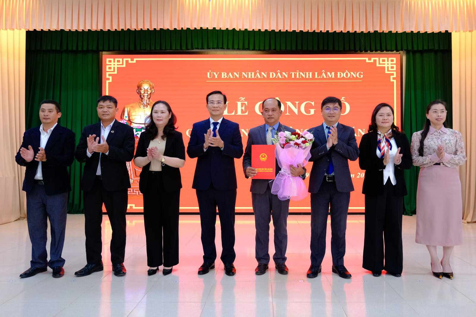 Người tiền nhiệm bị đề nghị kỷ luật, phường Xuân Trường - Đà Lạt có chủ tịch mới