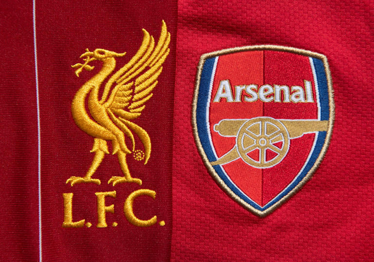 Ian Wright and Carragher clash over Arsenal vs Liverpool prediction