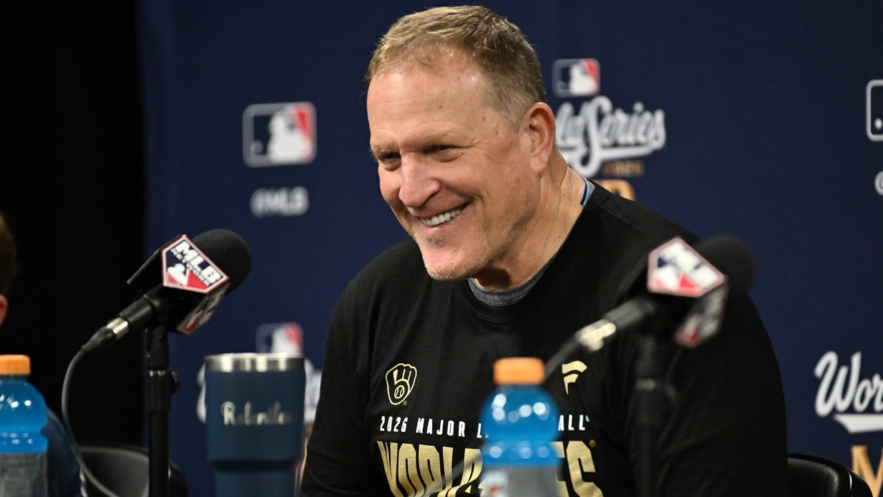 Brewers manager takes a Yankees jab in World Series celebration