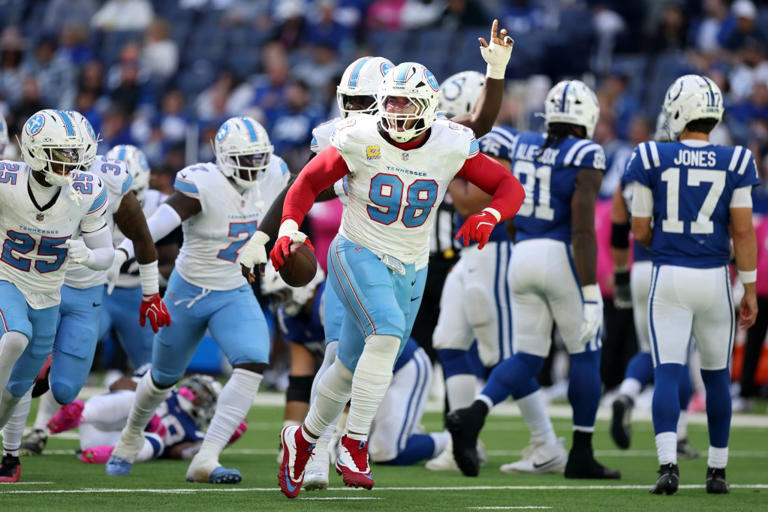 Bears land Jeffery Simmons in stunning NFL blockbuster trade