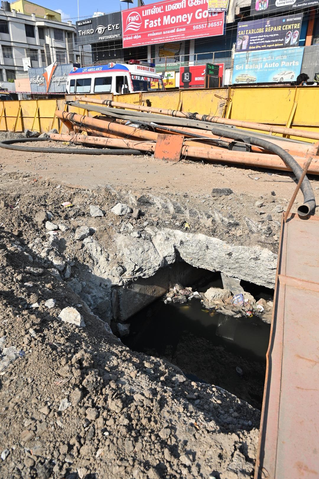 PMC blacklists contractor after 69-year-old falls into open 15-foot ...