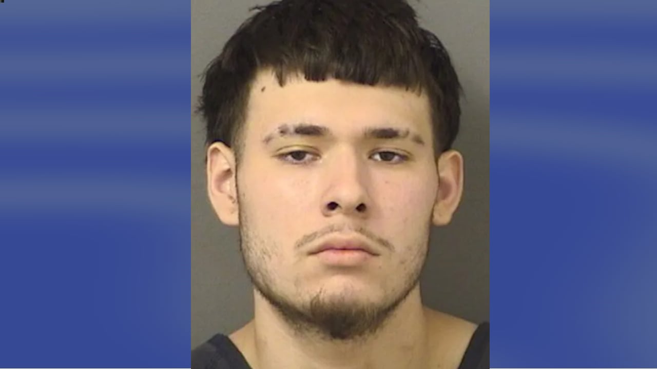 Cellphone in man’s pocket blocks bullet during attempted robbery