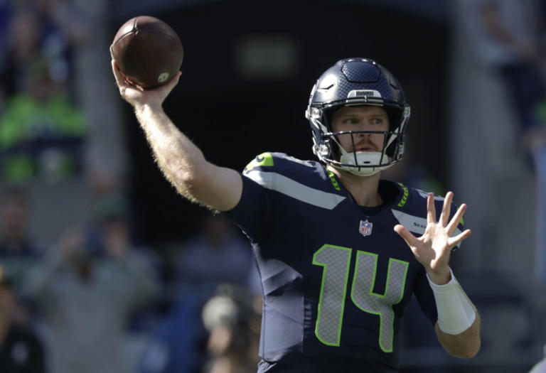 7 NFL teams with best chance to win Super Bowl LXI entering week 8