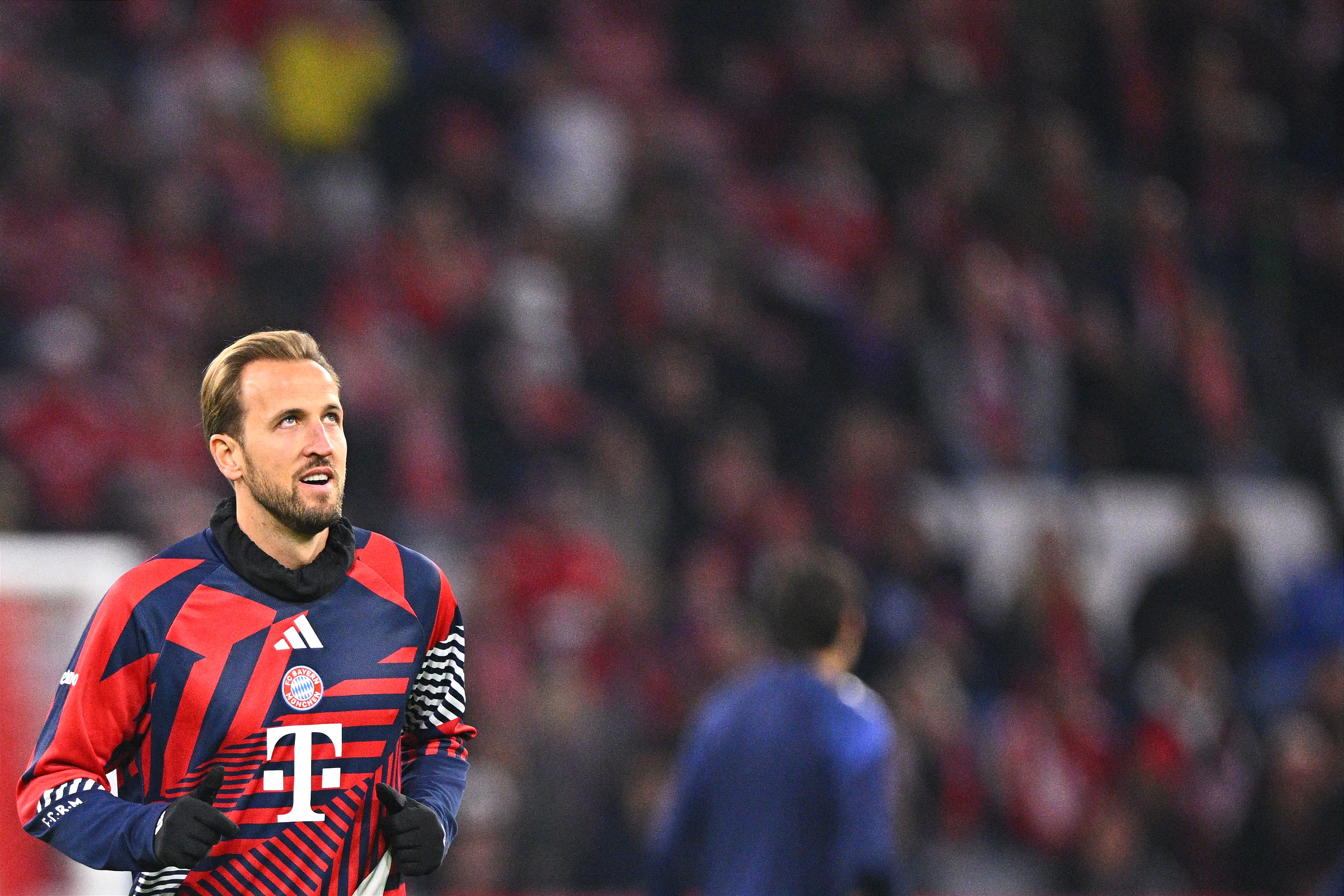 Dortmund coach urges team effort to stop 'sensational' Harry Kane in ...