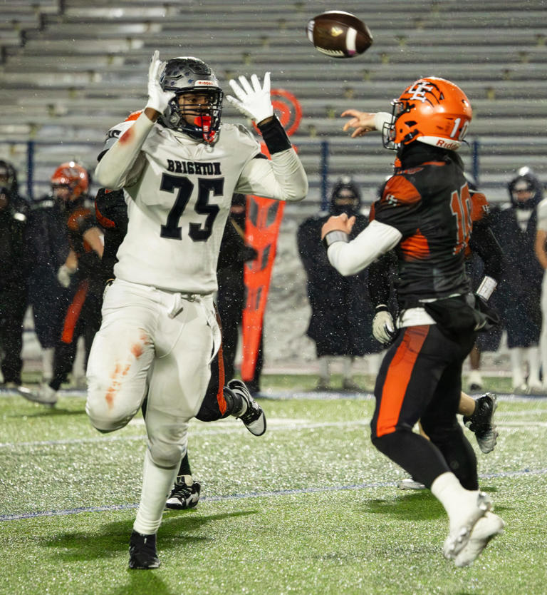 13 Section V football teams make latest New York state rankings
